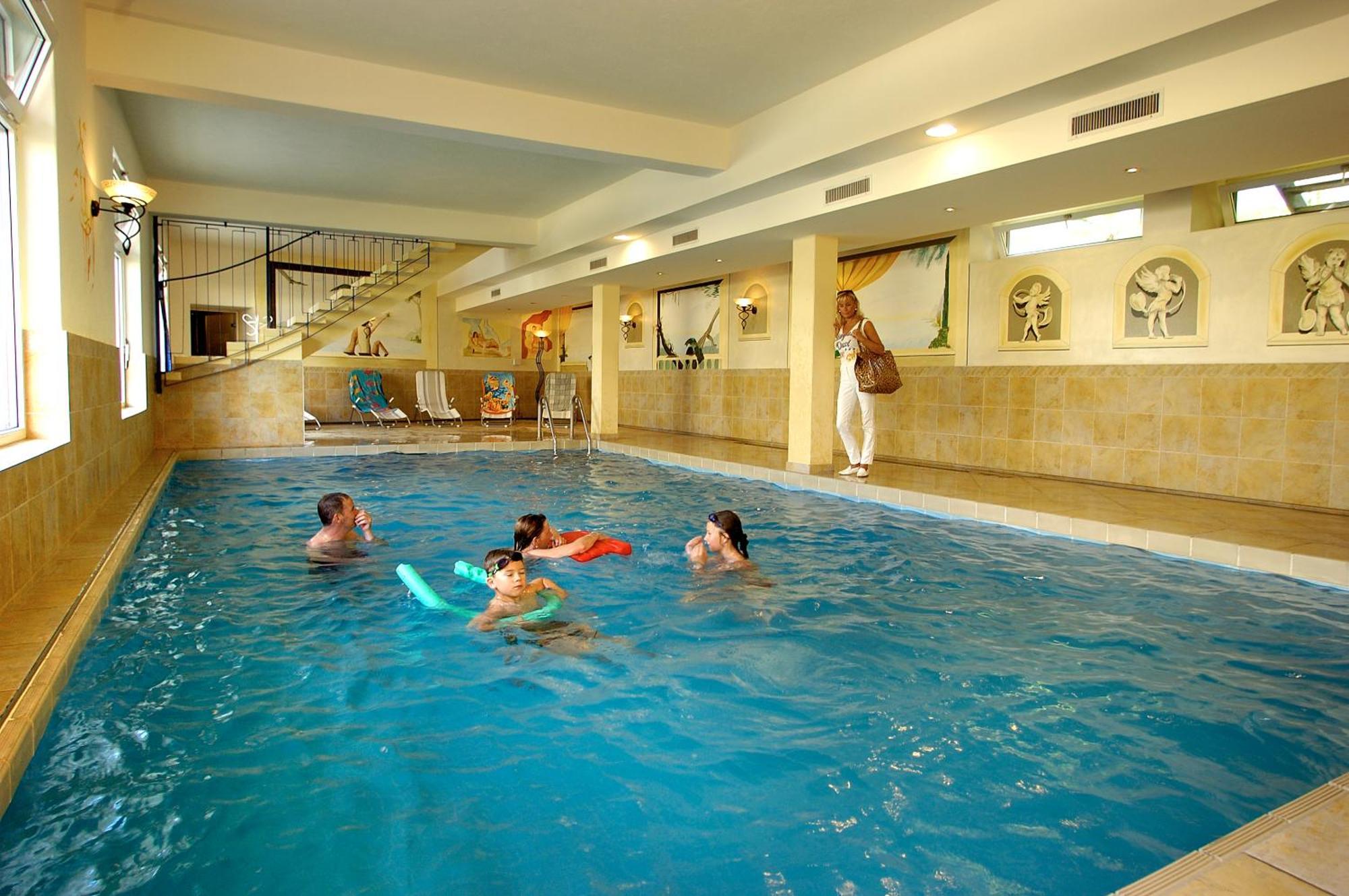 Seehotel Steiner Seeboden Buitenkant foto