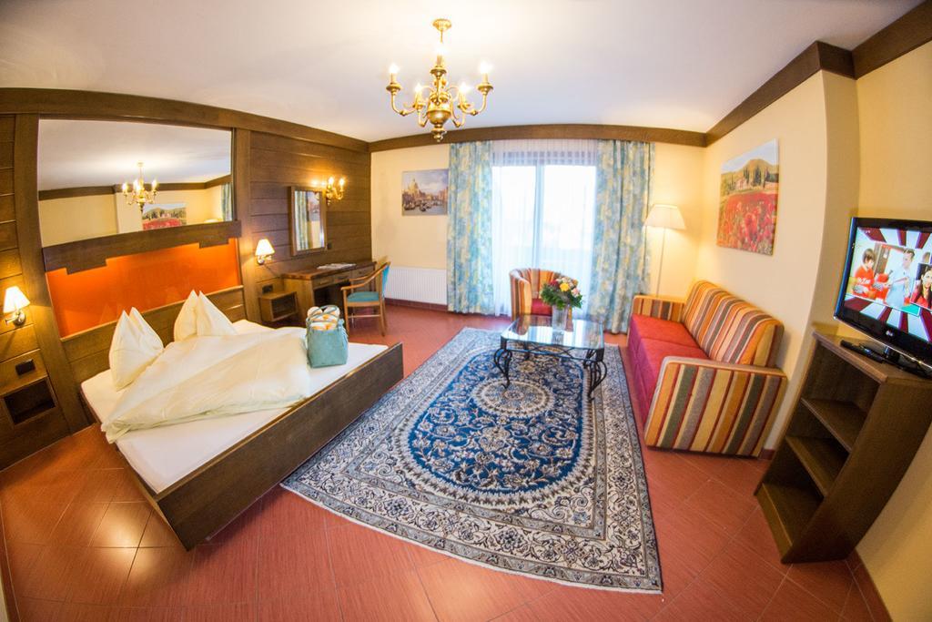 Seehotel Steiner Seeboden Buitenkant foto